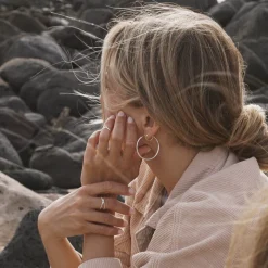Anillo Crossed