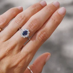 Anillo Dalia
