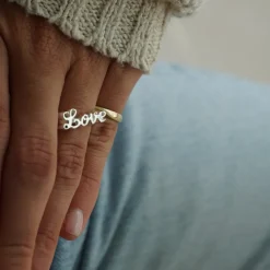 Anillo Love Pequeño
