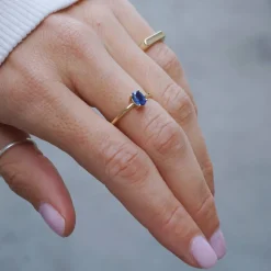 Anillo Manut