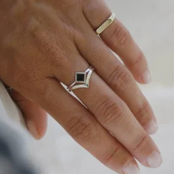Anillo Pincho