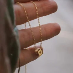 Collar Cubo Oro 18kt