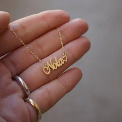 Collar Nombre Oro