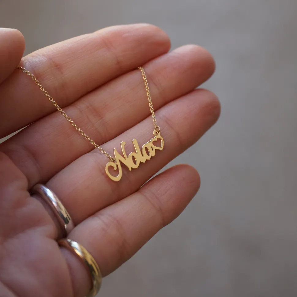 Collar Nombre Oro