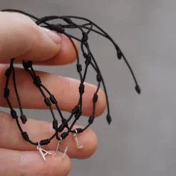 Pulsera Mini Letra Nuditos Plata